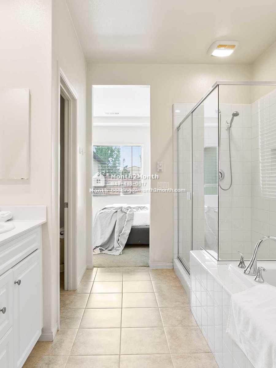 Portrait original 20230416212507 ce8d2c79 021 brightpoppy