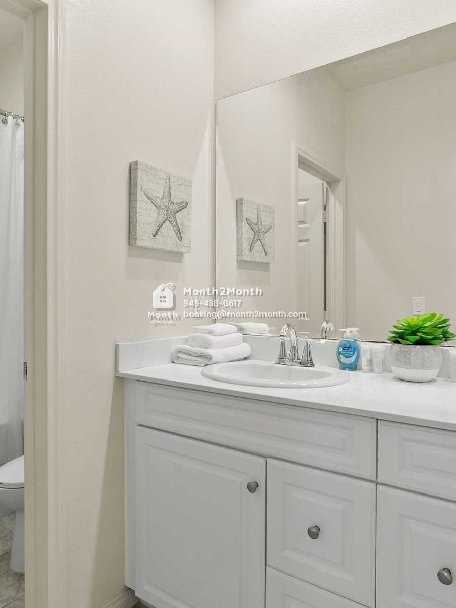 Portrait original 20230416212517 d57f6ea4 021 brightpoppy