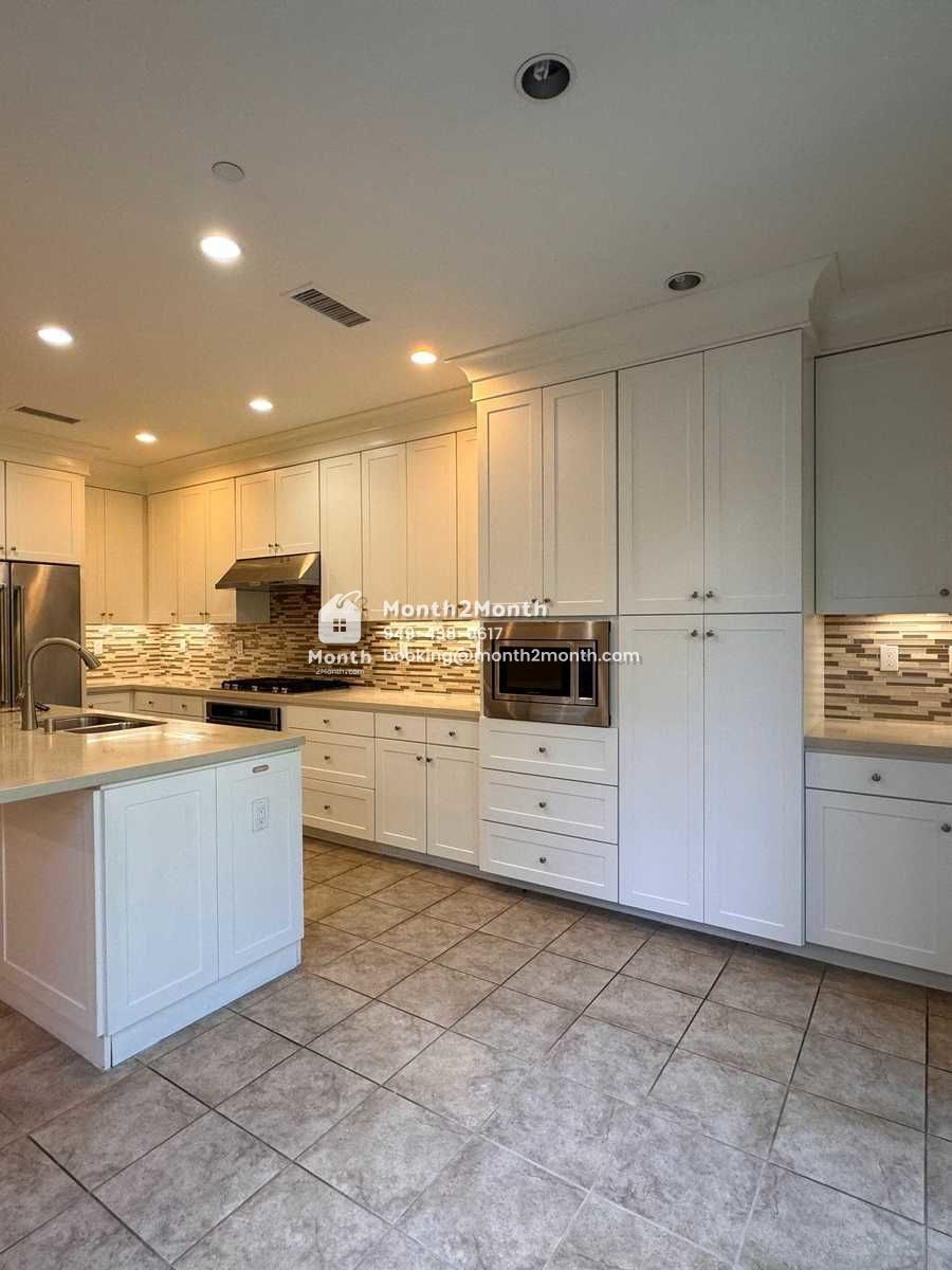 Portrait original 20231212161214 bd6d9c99 img 8463