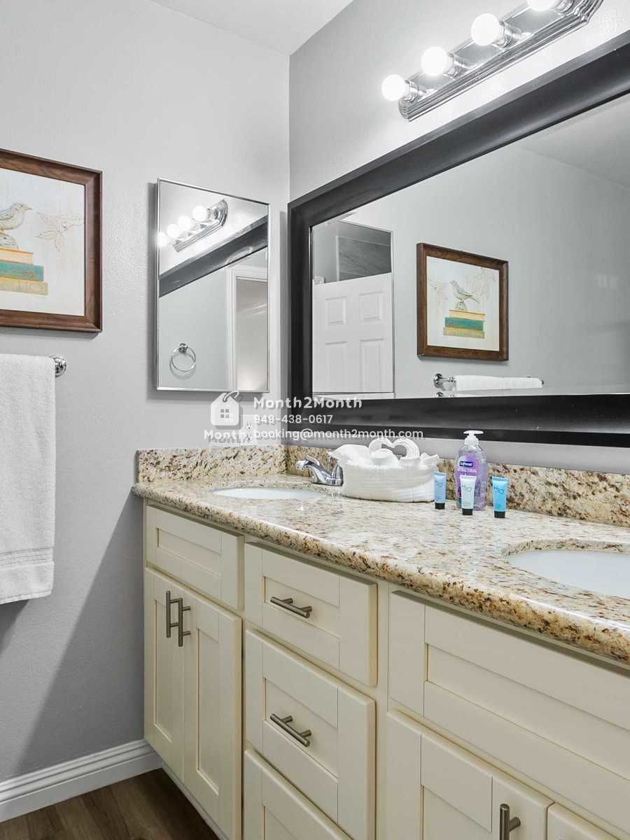 Portrait original 20241117232532 a94d016d 030 5rockwood