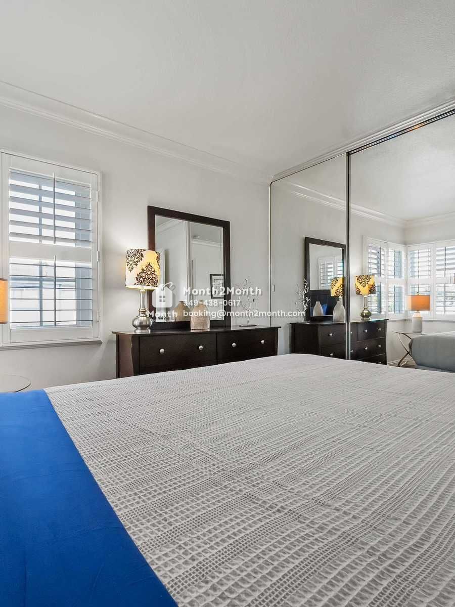 Portrait original 20241117232615 fcc83799 030 5rockwood