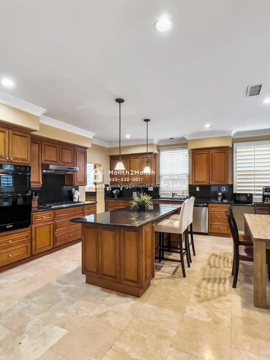 Portrait original 20241209100524 52149e0b 034 63secretgarden