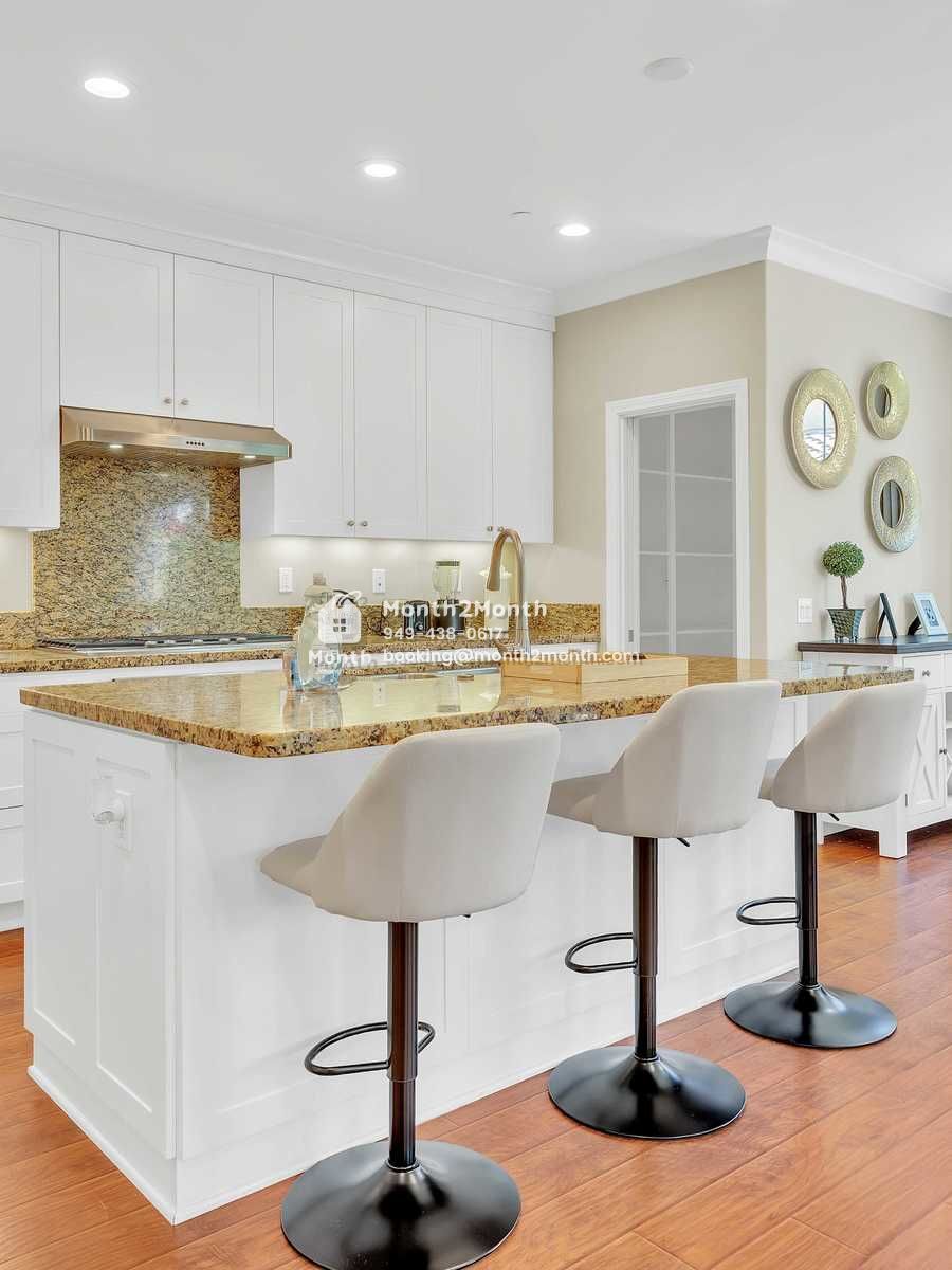 Portrait original 20250811004811 1ea9057d indoor 07