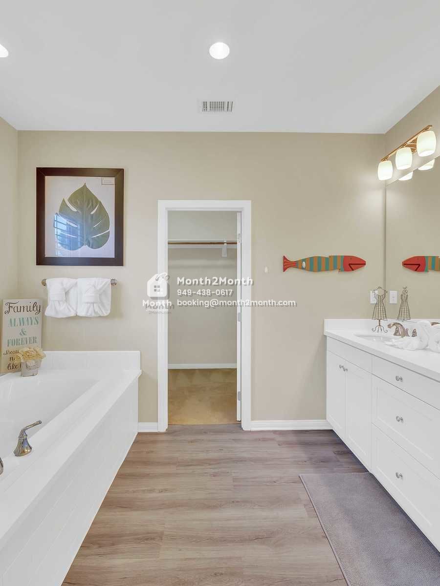 Portrait original 20250811005546 722da6a6 outdoor 05