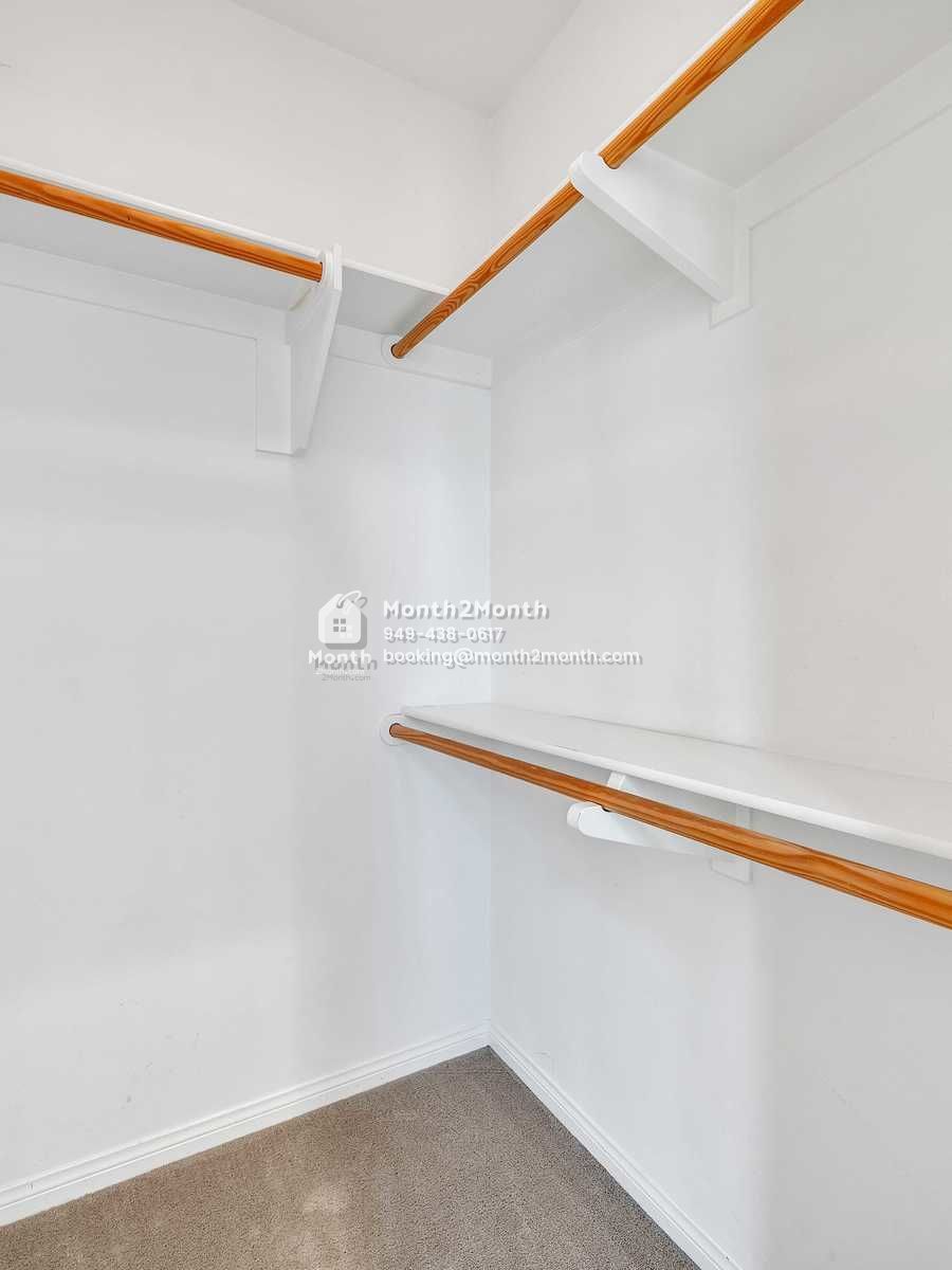 Portrait original 20250811005637 d5c9ed7c outdoor 05