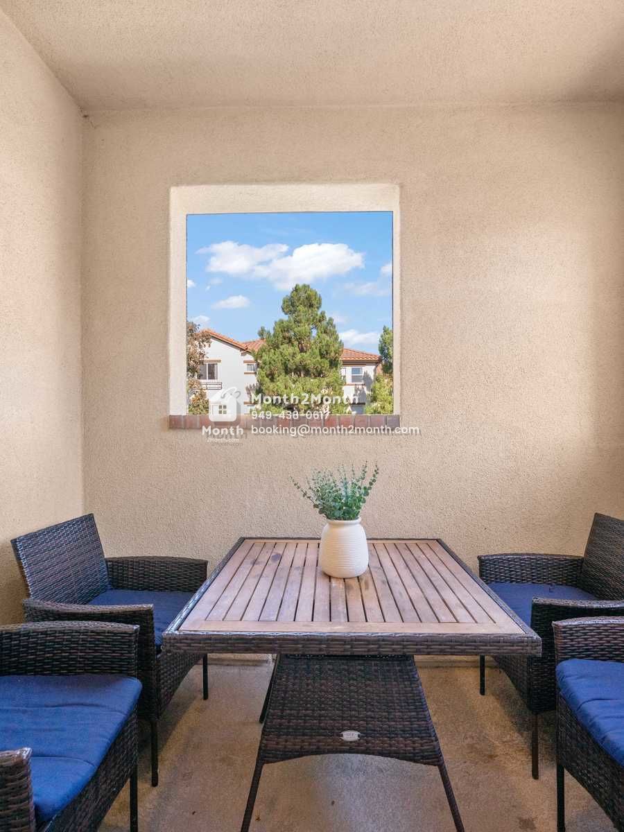 Portrait original 20251130195921 5c64a377 full size 21