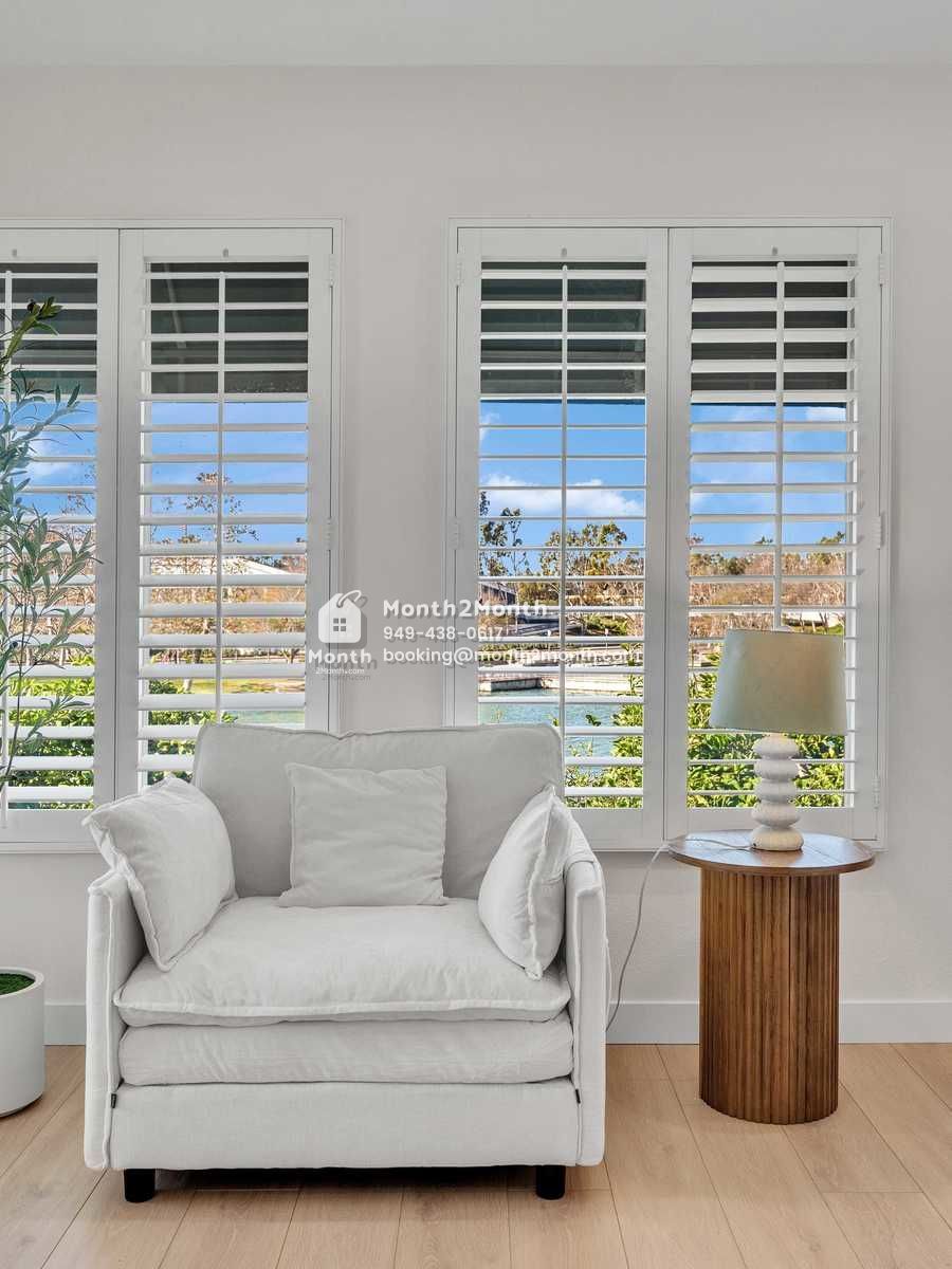 Portrait original 20260112113026 d4209704 indoor 41