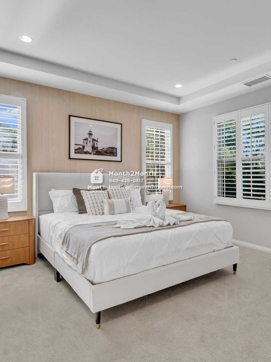 Portrait original 20260119175947 594baeed indoor 23