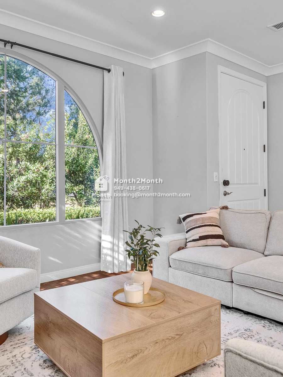 Portrait original 20260119180045 c5504207 indoor 23