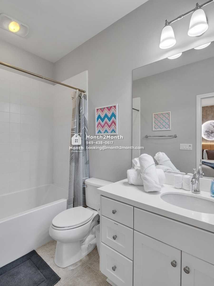 Portrait original 20260119180105 8956bd70 indoor 23