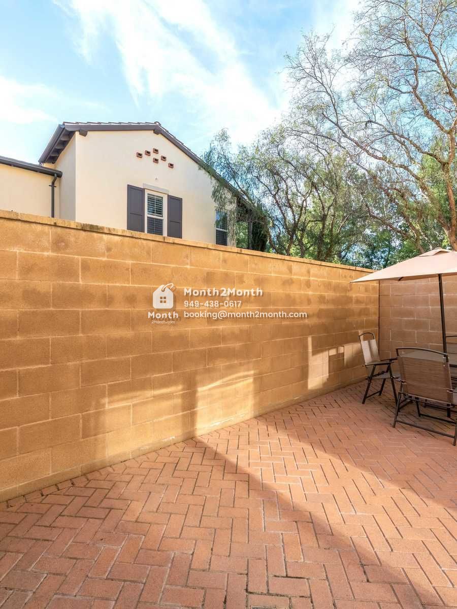 Portrait original 20260119185102 315d99d5 outdoor 06