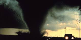 TORNADO!: HOW TO SURVIVE:  REMEMBERING THE 2011 SUPER  OUTBREAK
