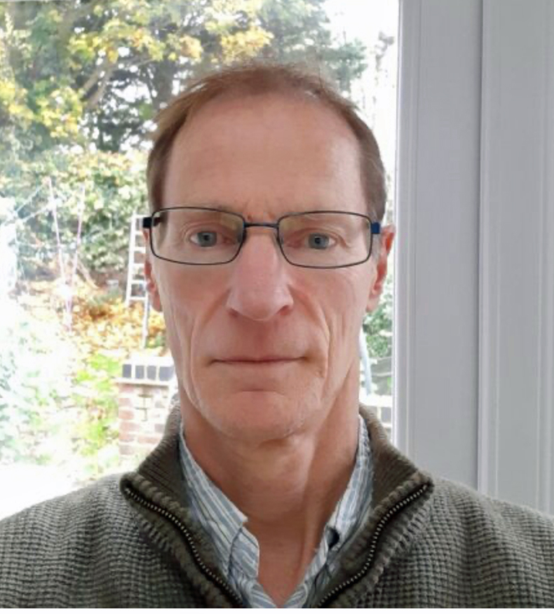 Simon Sandys Winsch Profile Photo