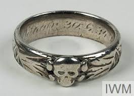 HIMMLER'S BLACK CASTLE AND THE LEGEND OF THE SS DEATH RINGS