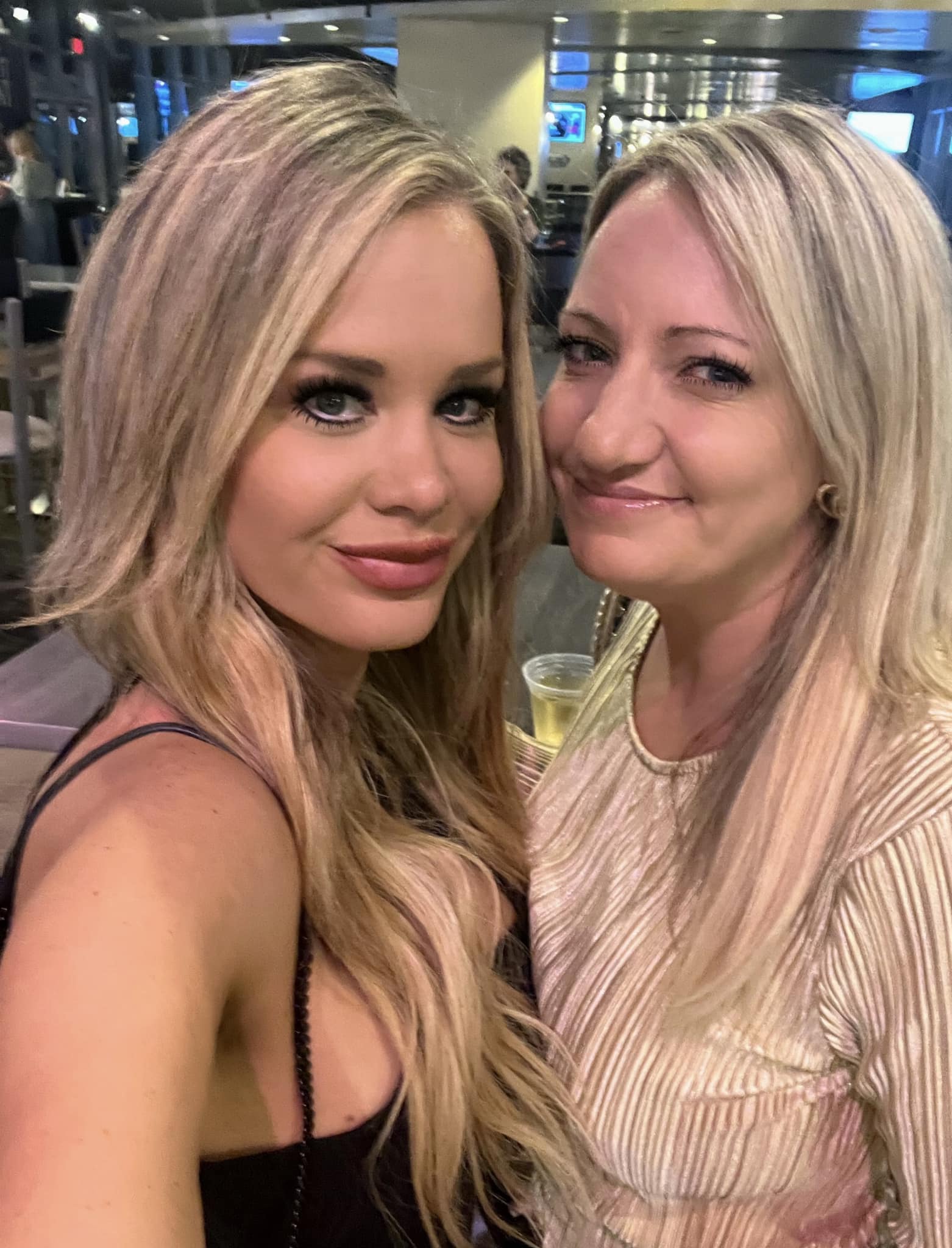 The Power of Teamwork and Trust: Helfer Bliss Team's Real Estate Excellence