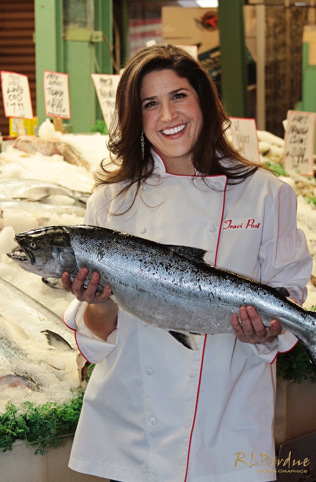 EP93: Heart of Hospitality: Chef Tracy's Journey at Pike Place Market