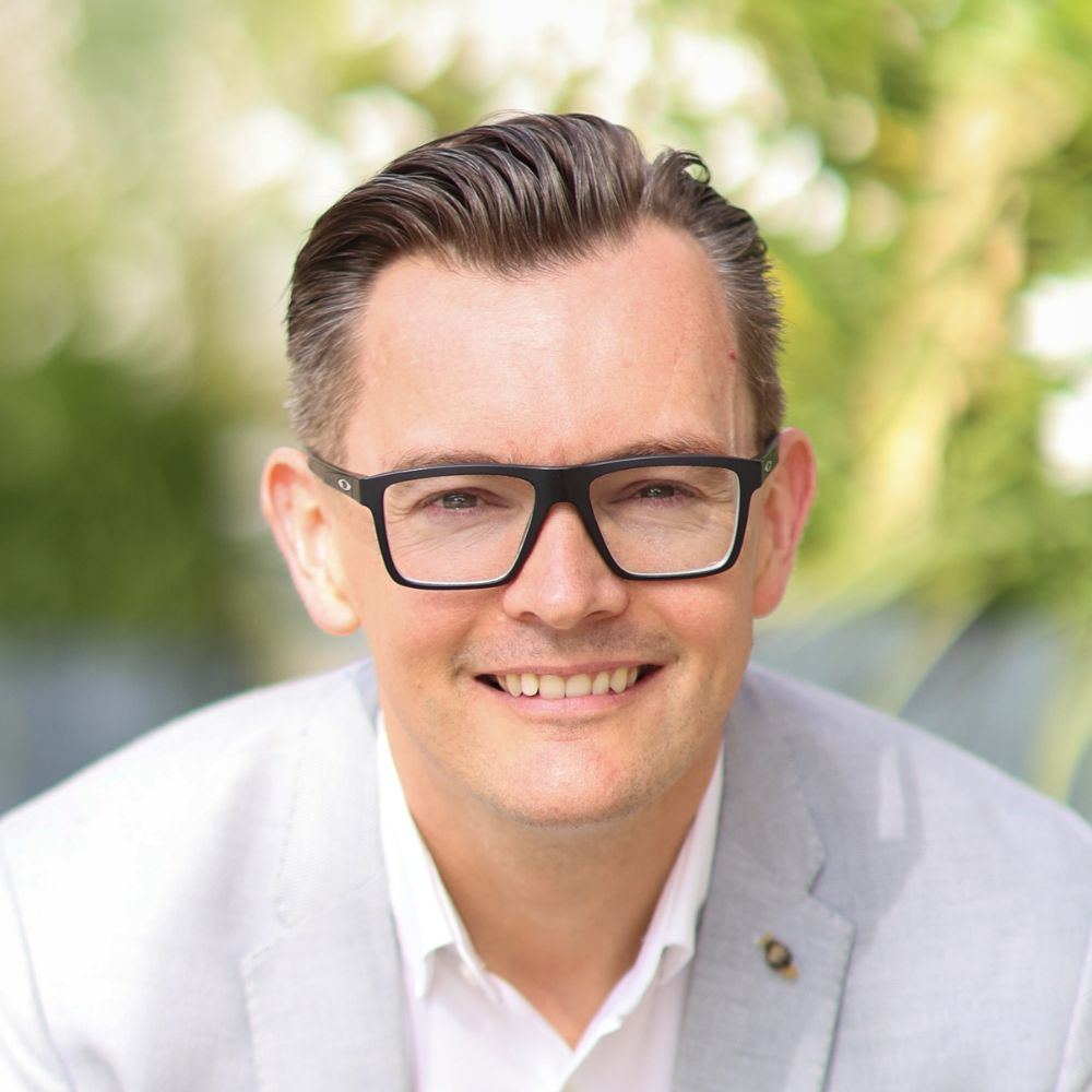 Dr. James Hewitt Profile Photo