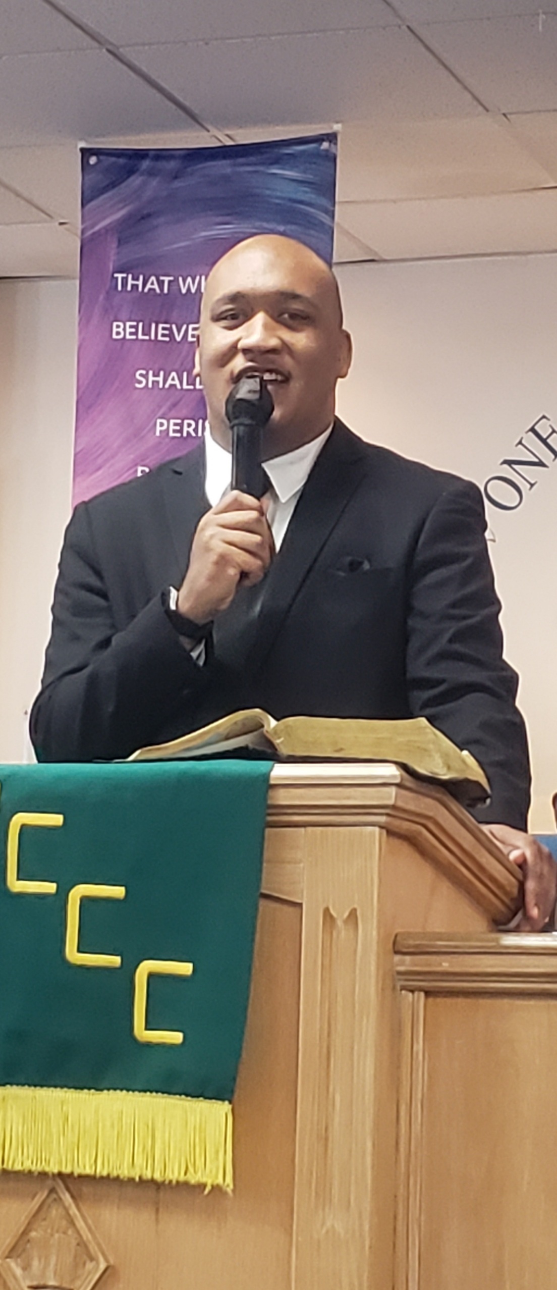 Pastor Tavon Kelly Profile Photo