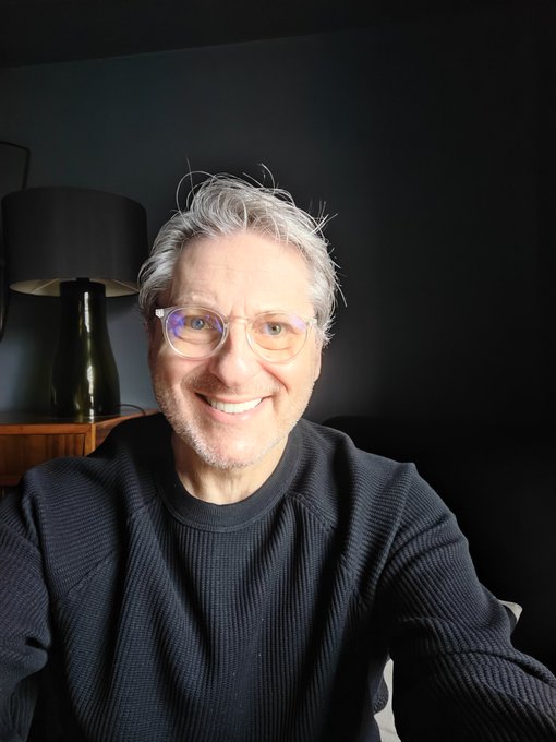 Simon Lipson Profile Photo