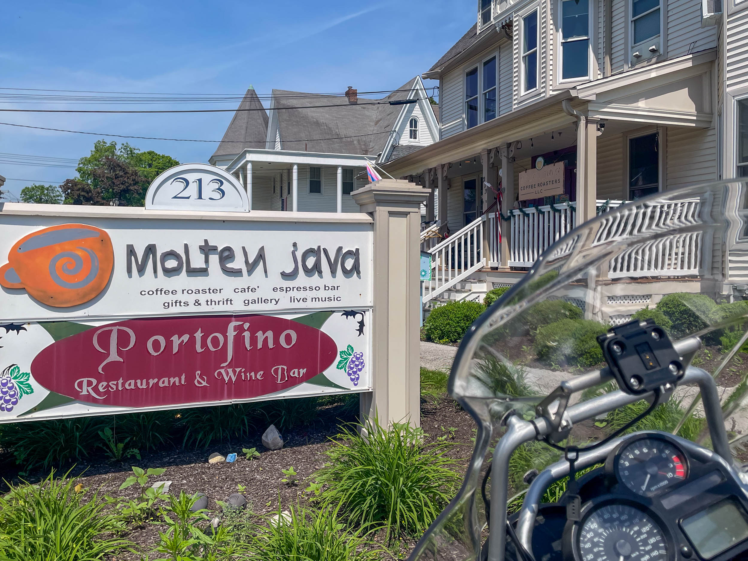 Experience Quirky Charm at Bethel's Molten Java Coffee Shop