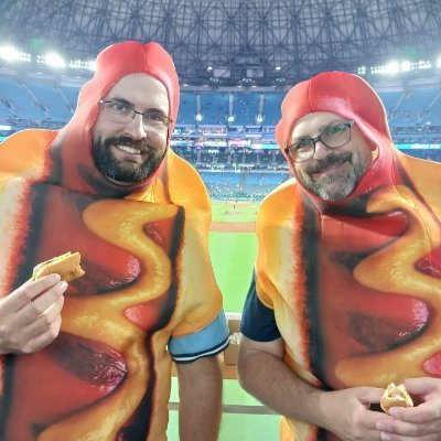 @LoonieDogKings Profile Photo @LoonieDogKings Profile Photo