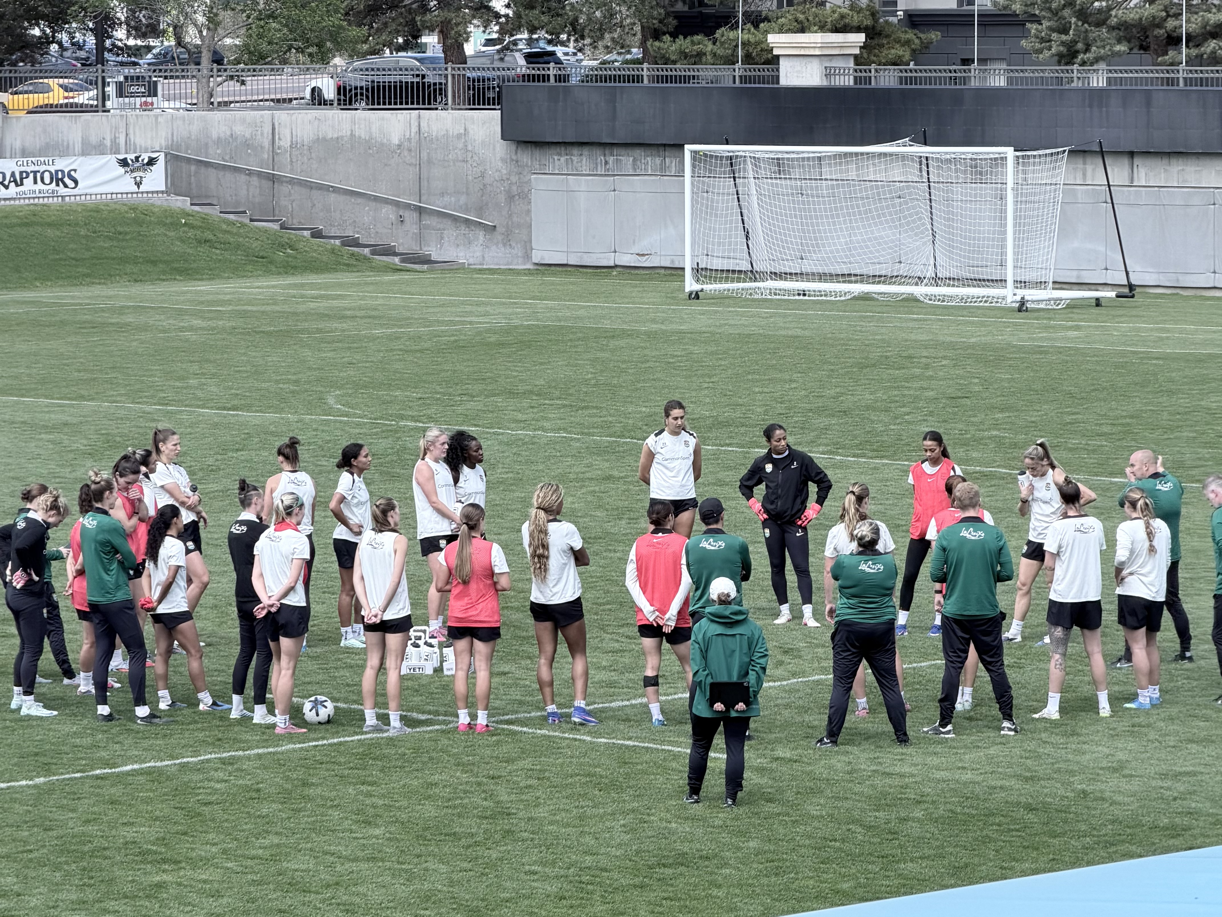 Nick Cushing Announces Lineup Changes Ahead of Houston Dash Reunion Match