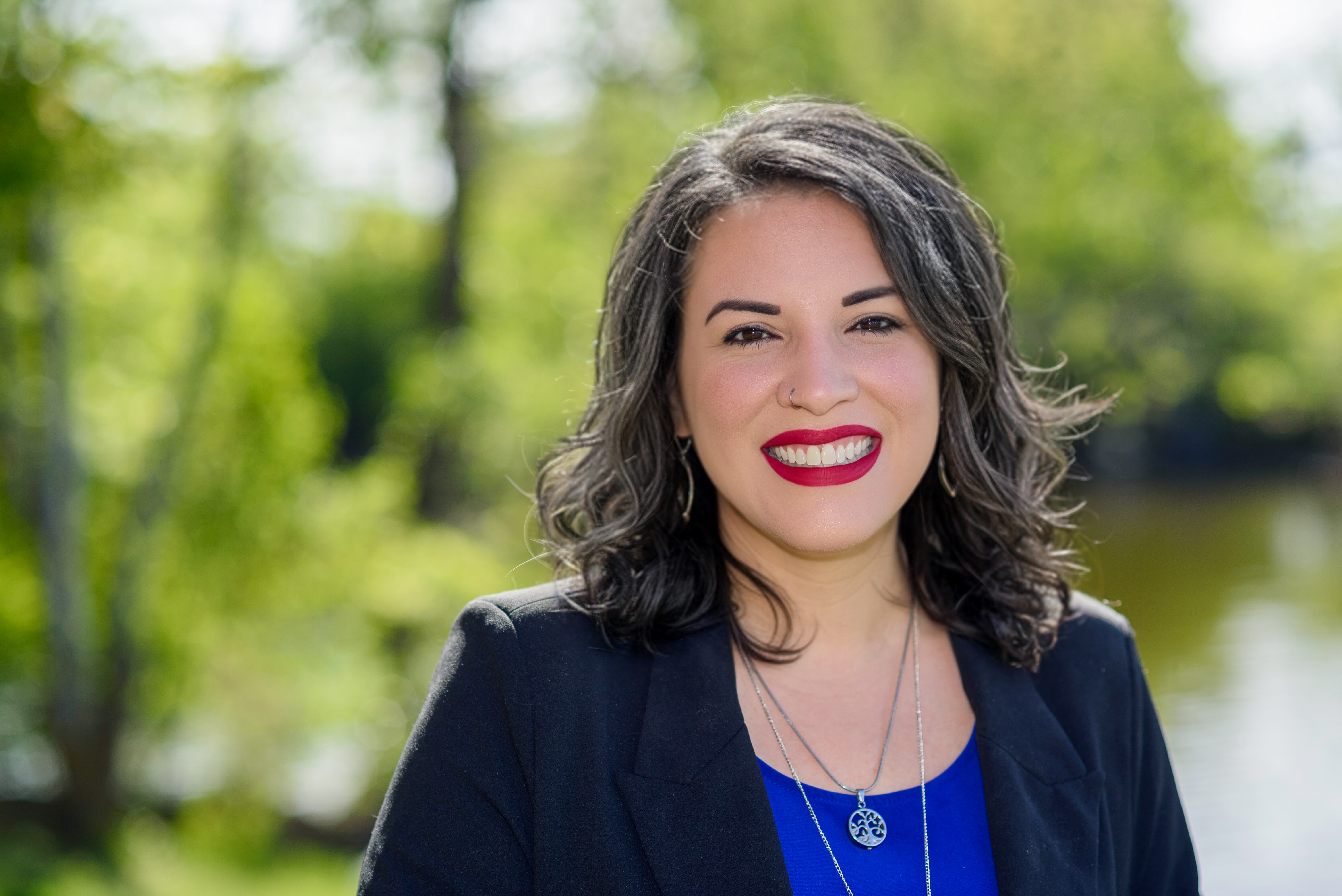 Joni Woods Profile Photo Joni Woods Profile Photo