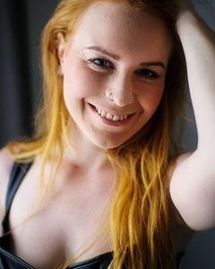 Rosie Kay — ThisKindofGirl.co.uk Profile Photo