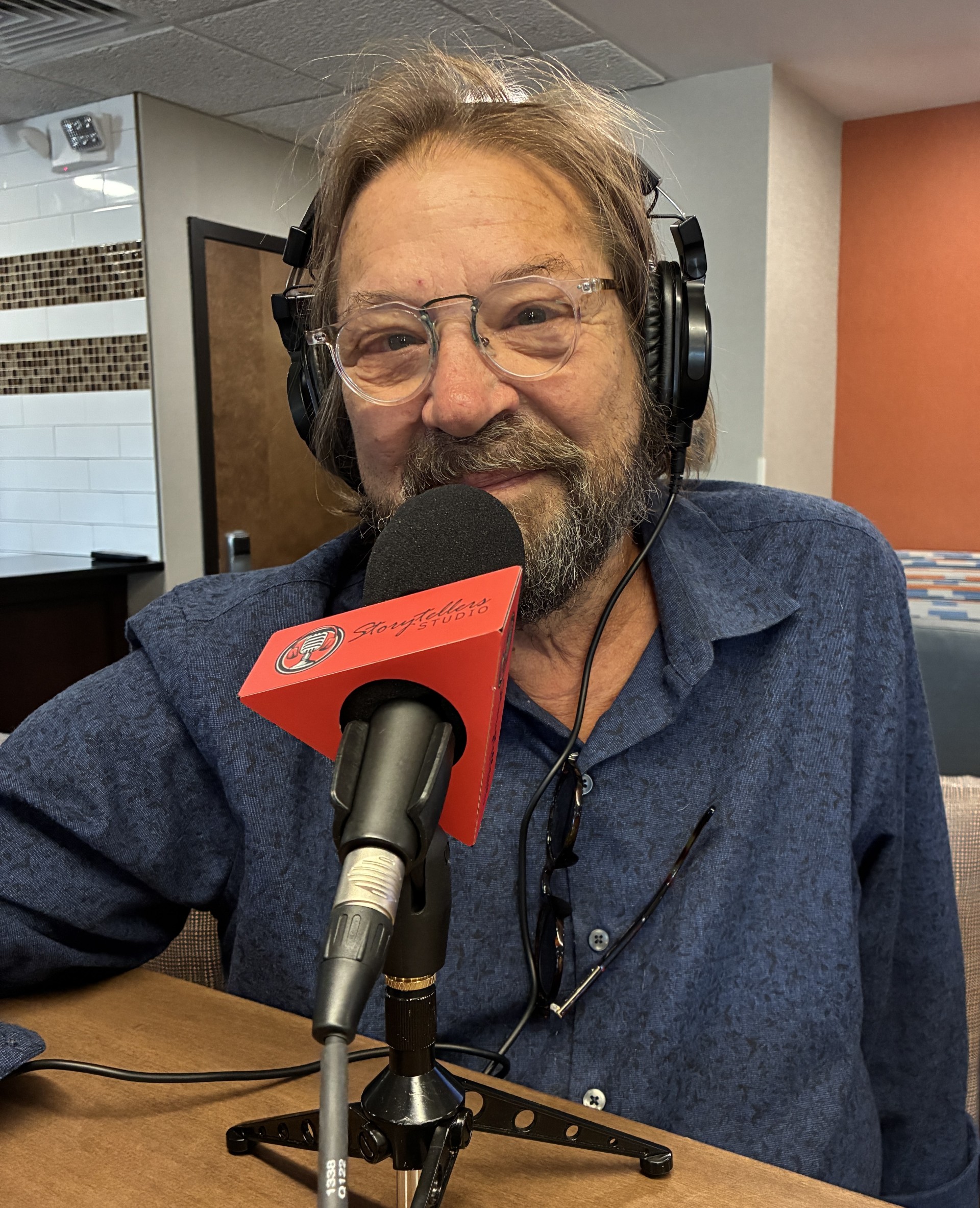 S1 E99  DAVID TORRETTA - St. Louis based musician, songwriter, producer and engineer