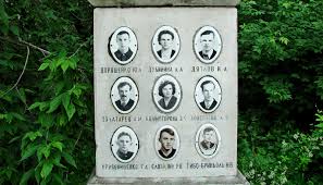 THE DYATLOV PASS INCIDENT (PT 2)     WHAT REALLY HAPPENED AND WHY