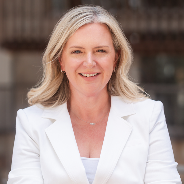 Eva Sheie Profile Photo