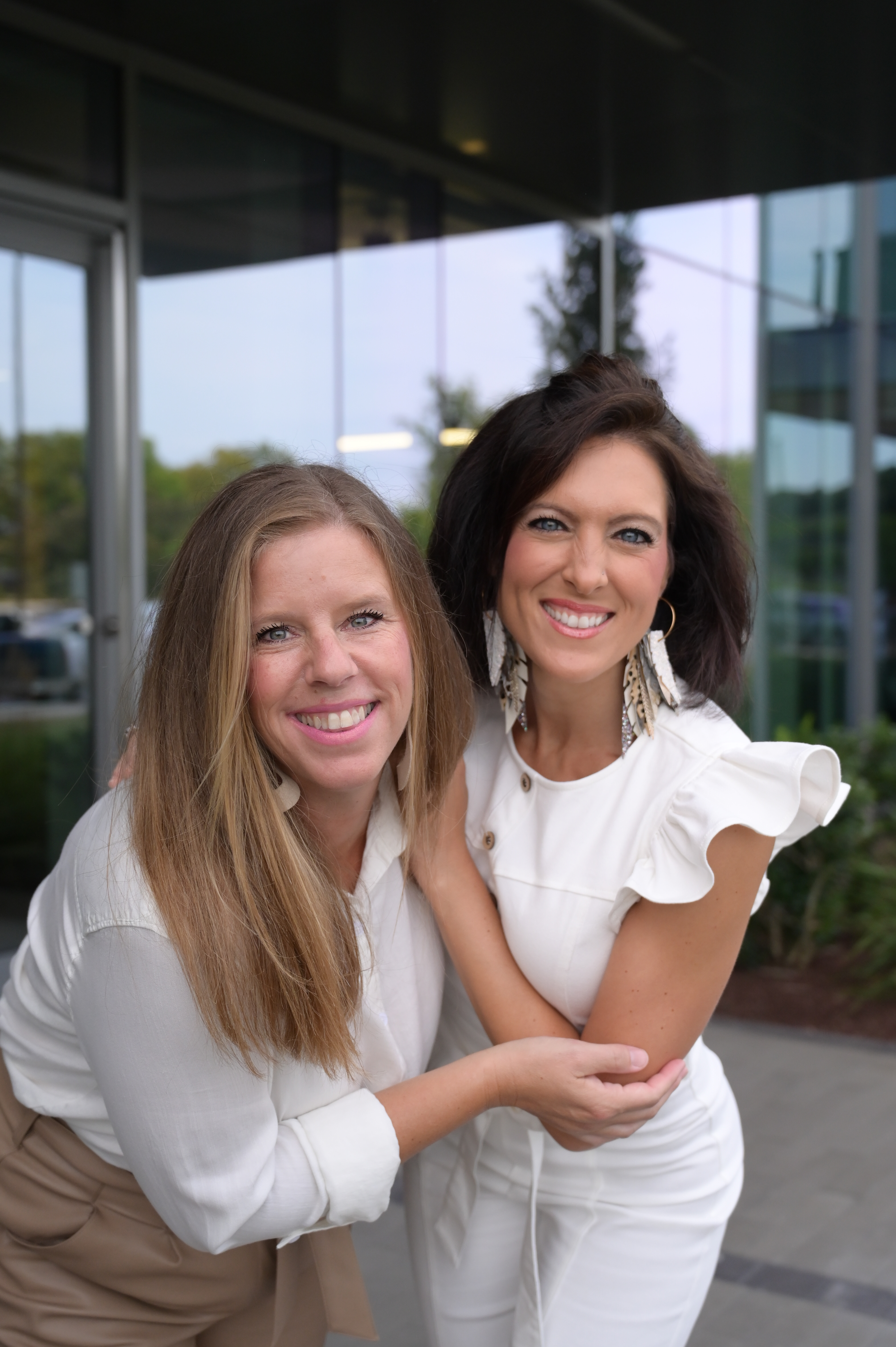 Shana & Vanessa Profile Photo