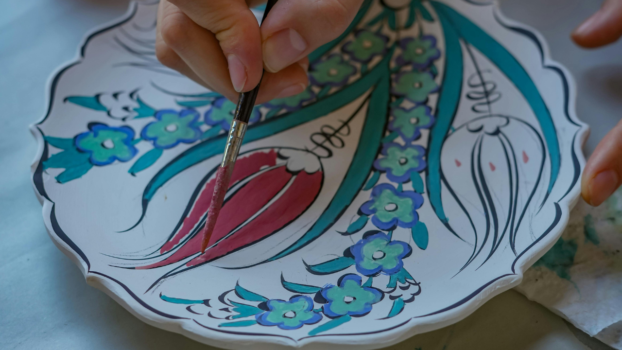 At the Clay Café: A Cozy Creative Afternoon with Friends