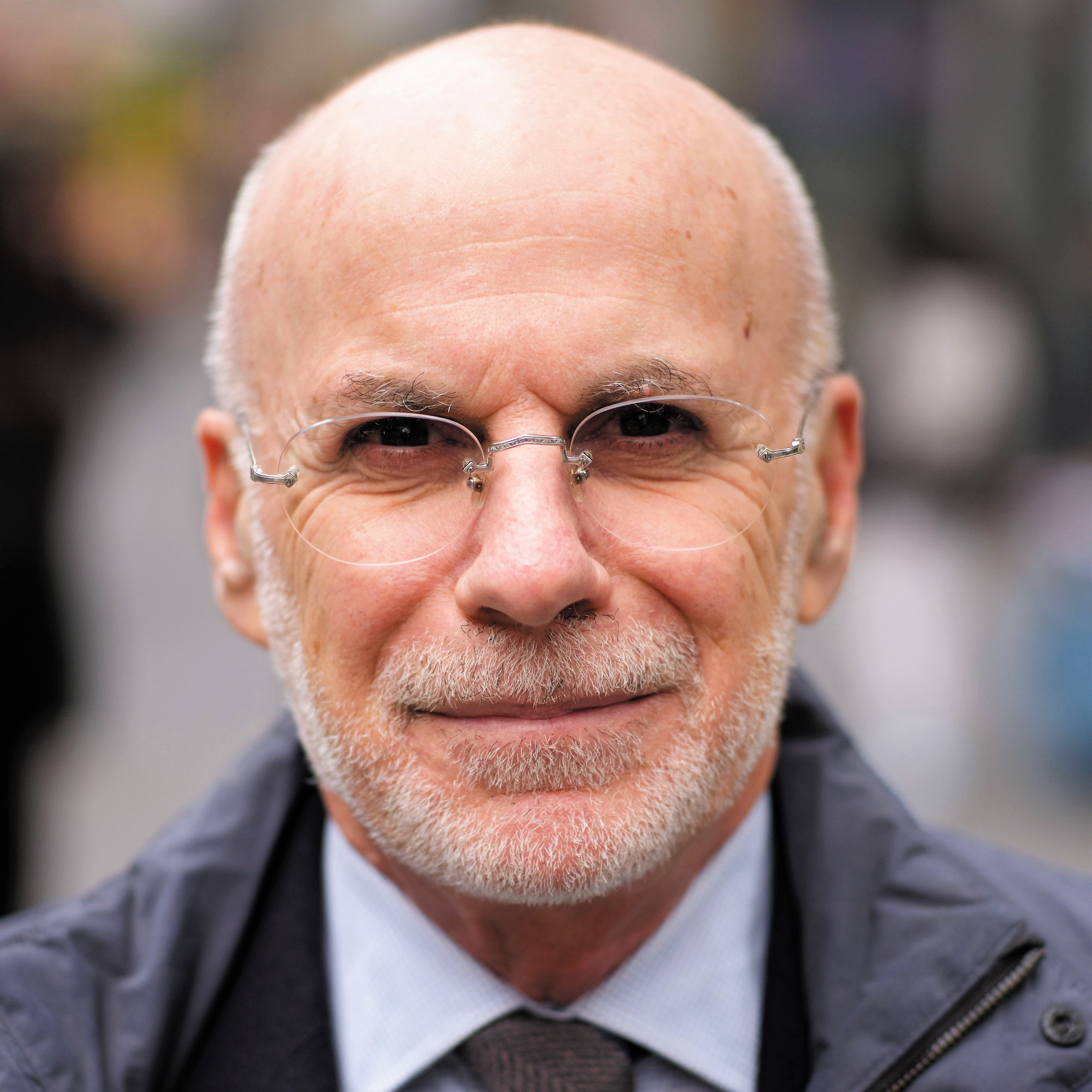 Barry Meier Pain Killer - Pioneer in Exposing Purdue and the Sacklers