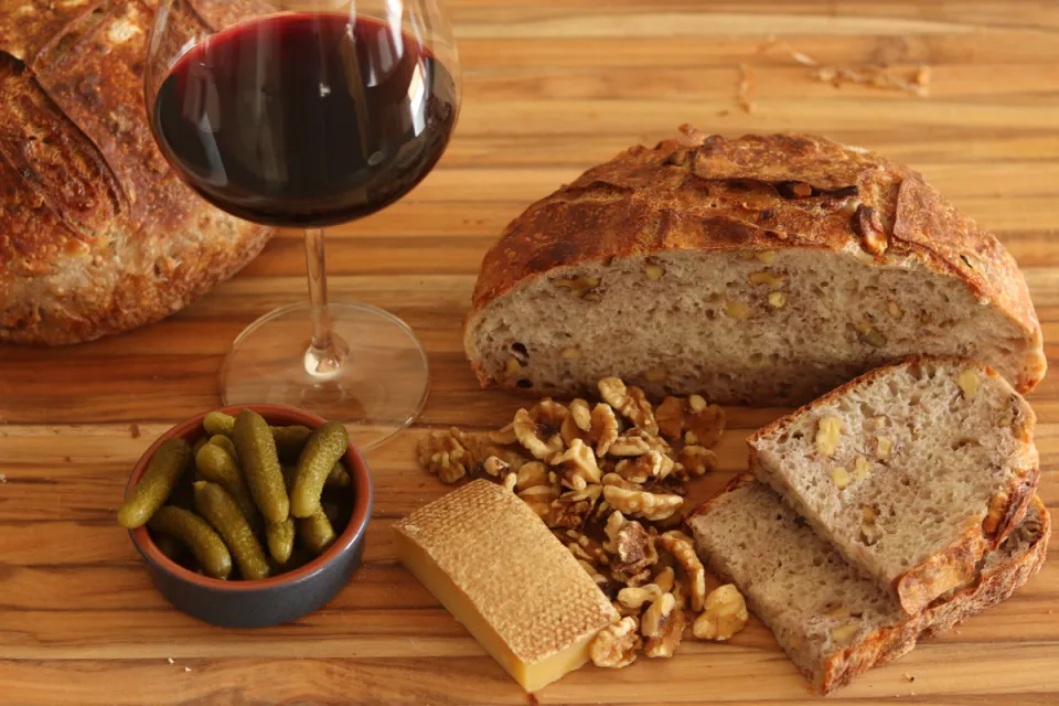 Liquor Industry News 04-01-26