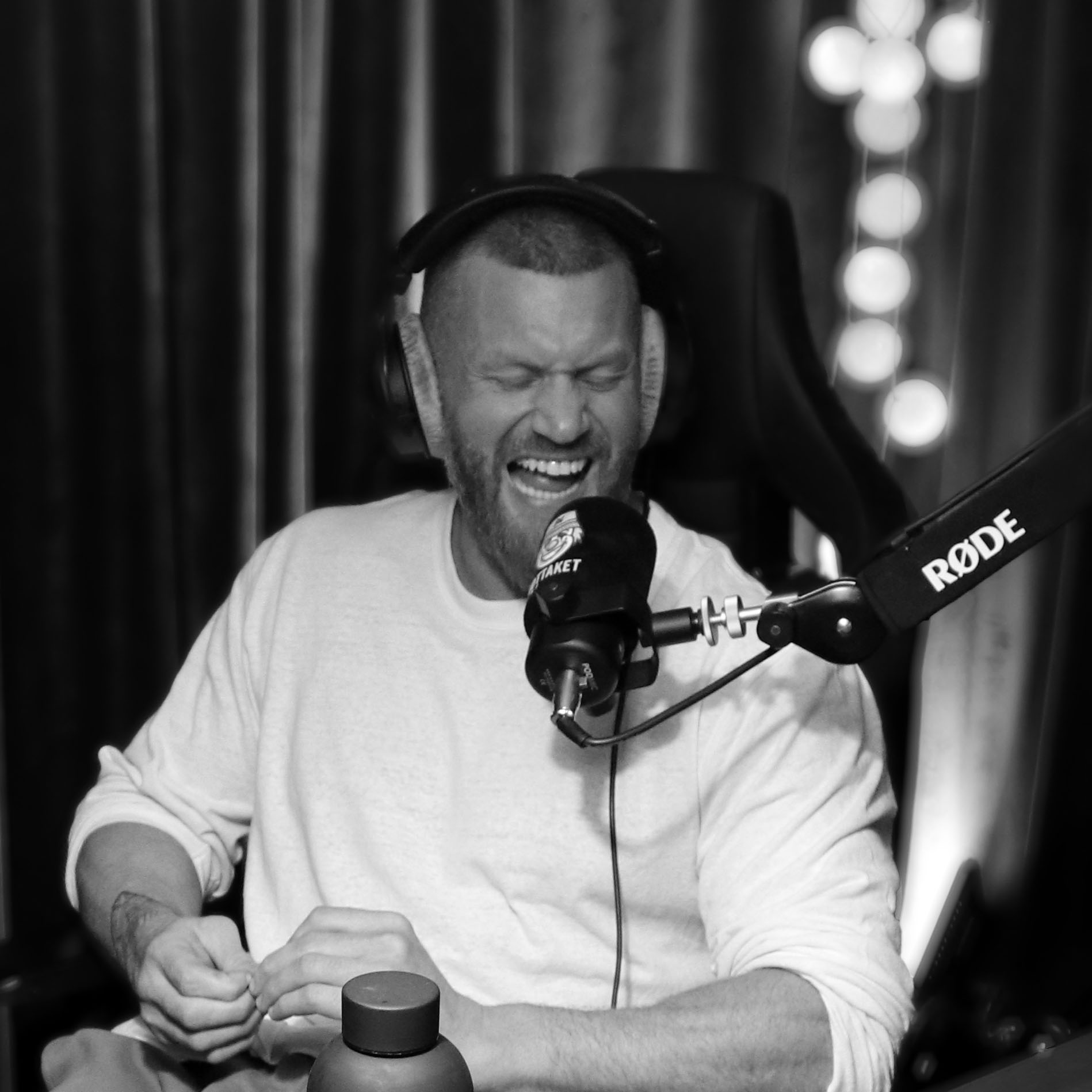 Emil Meek Profile Photo