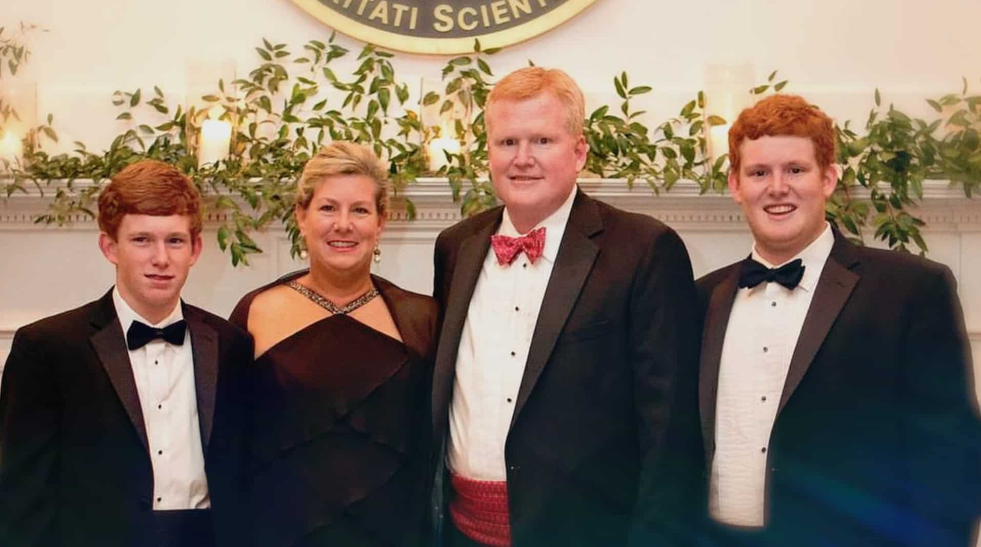 Murdaugh Family Crimes: 100 Years of Power, Theft, and Murder in South Carolina