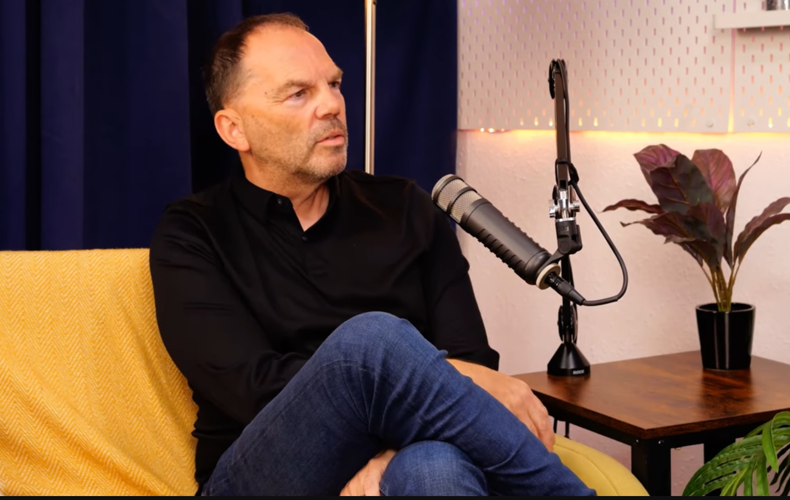 Features | Michael Howard's Office Design & Fit-Out Company: Scaling to 250 People by Rejecting Bad Clients and Focusing on Core Metrics