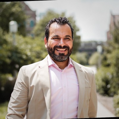 Camilo A Ferro Profile Photo