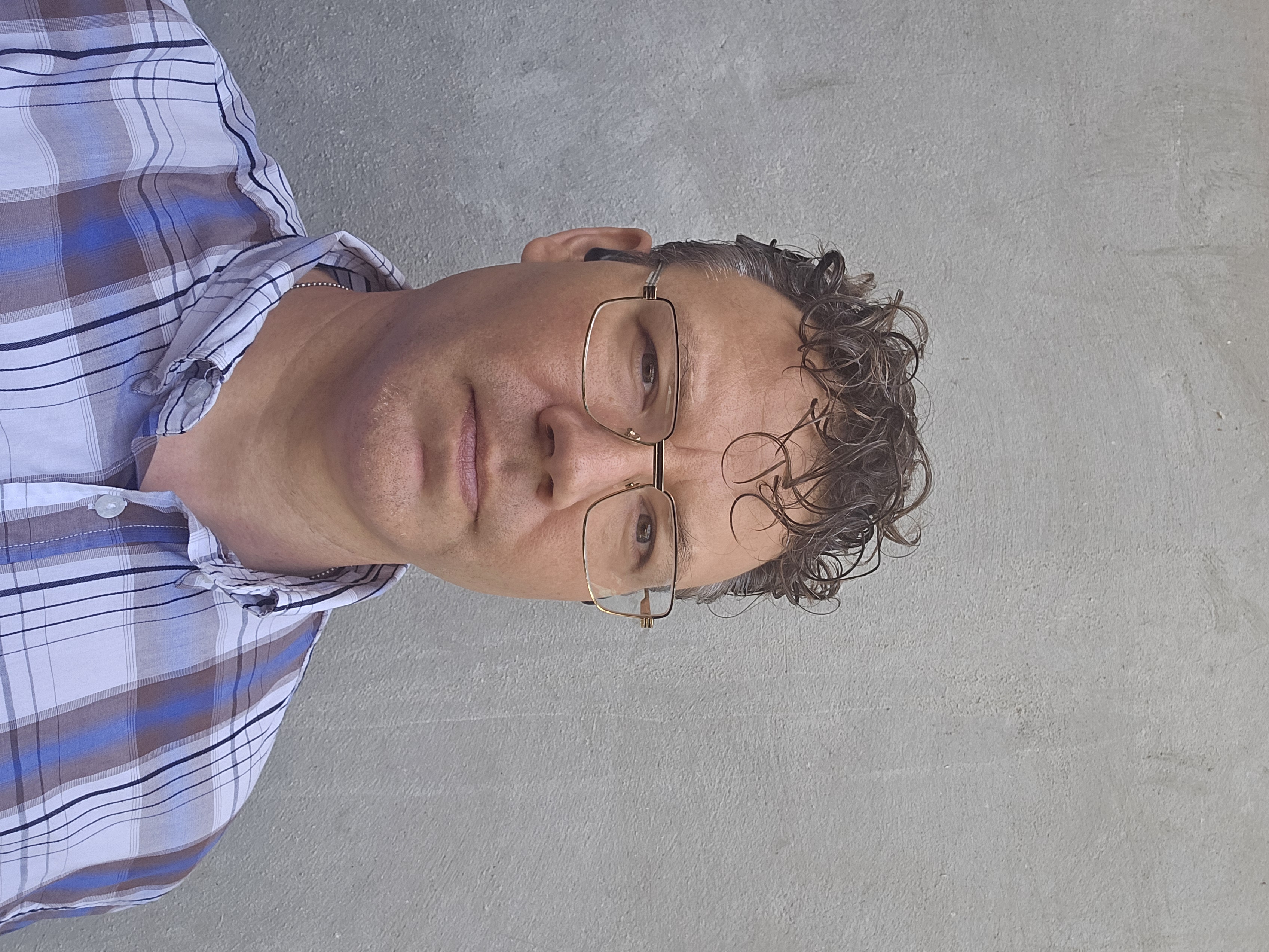 Timothy Scott Profile Photo
