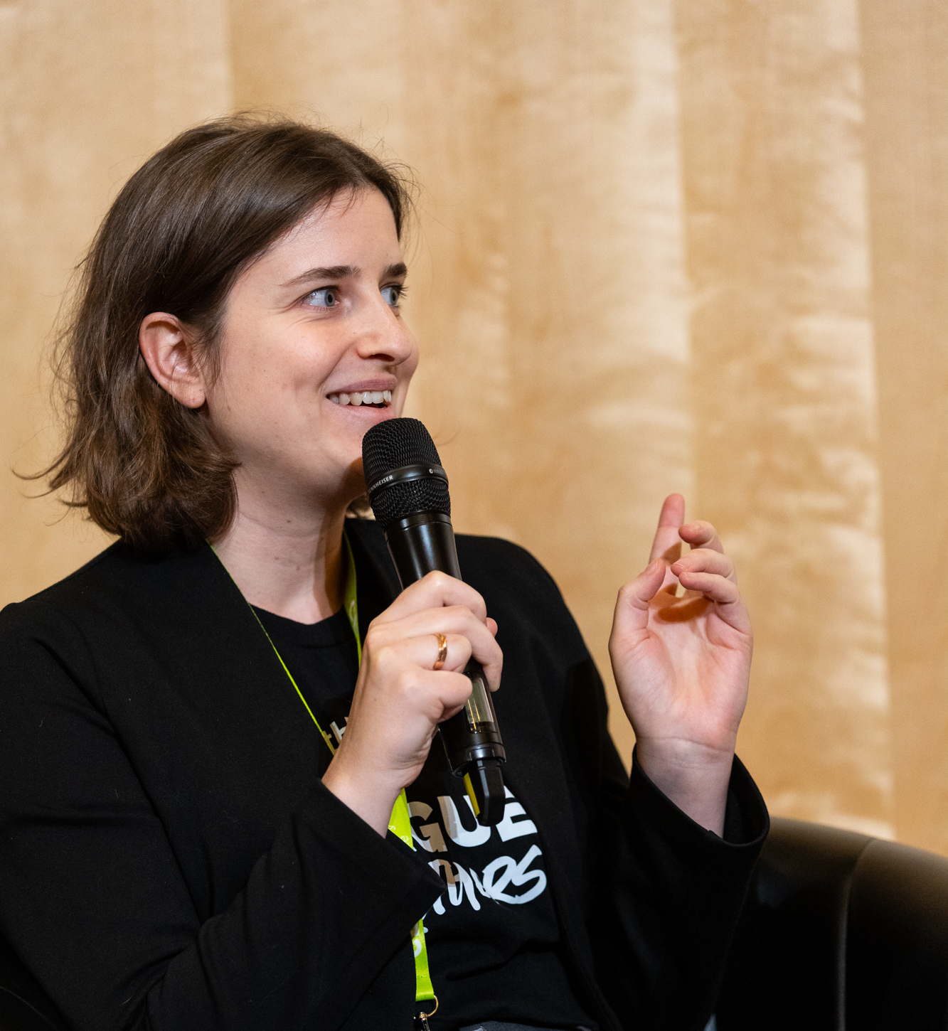 Krisztina Les Profile Photo