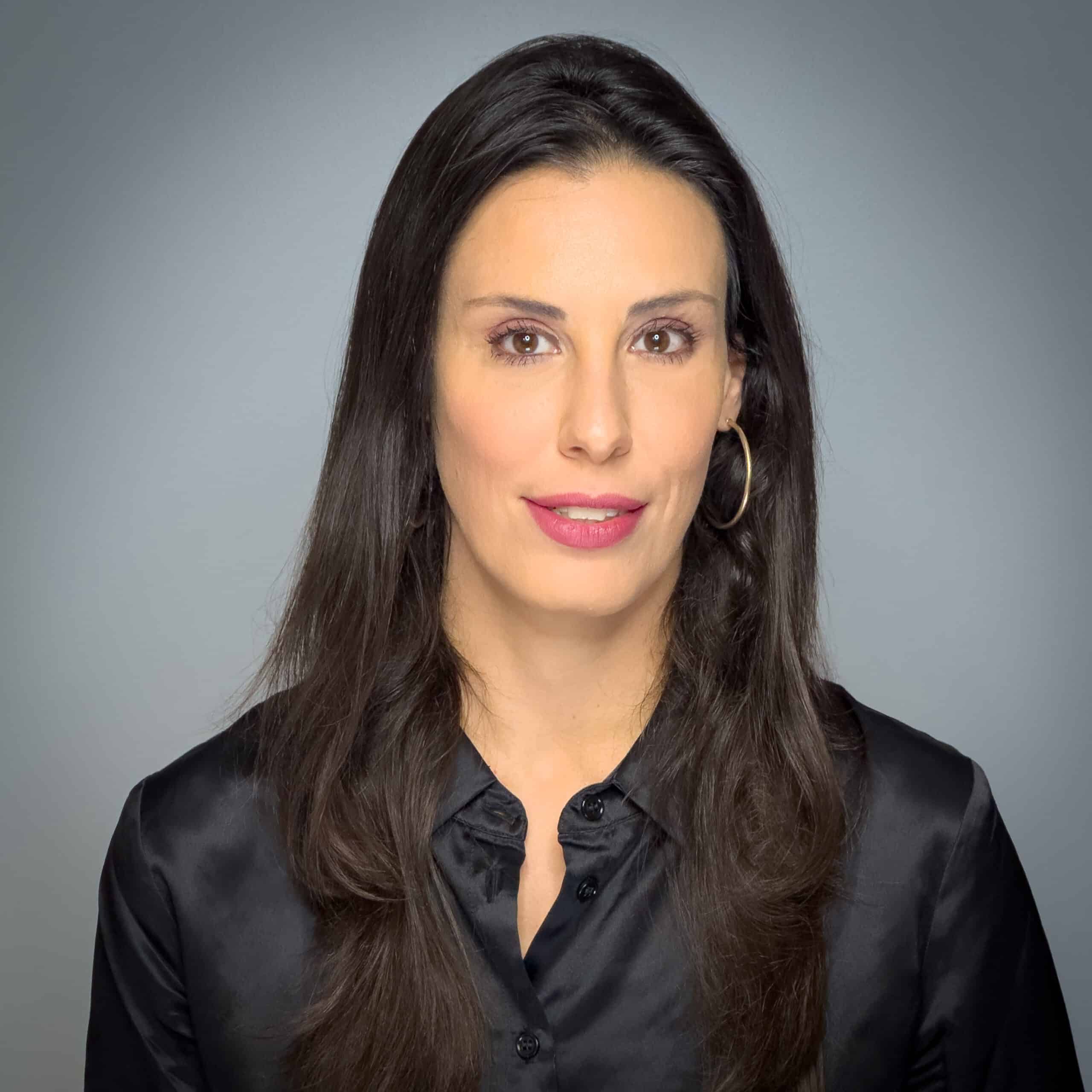 Jenin Younes Profile Photo