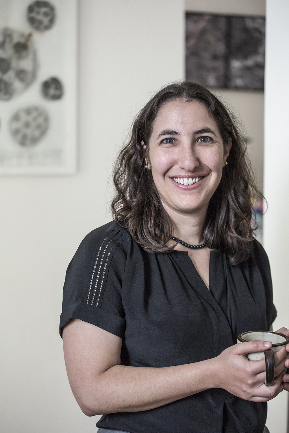 Anne Hand Profile Photo