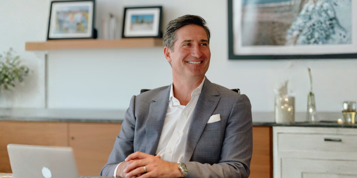 “Back to Starbucks”: The Turnaround Playbook Brian Niccol Is Betting On