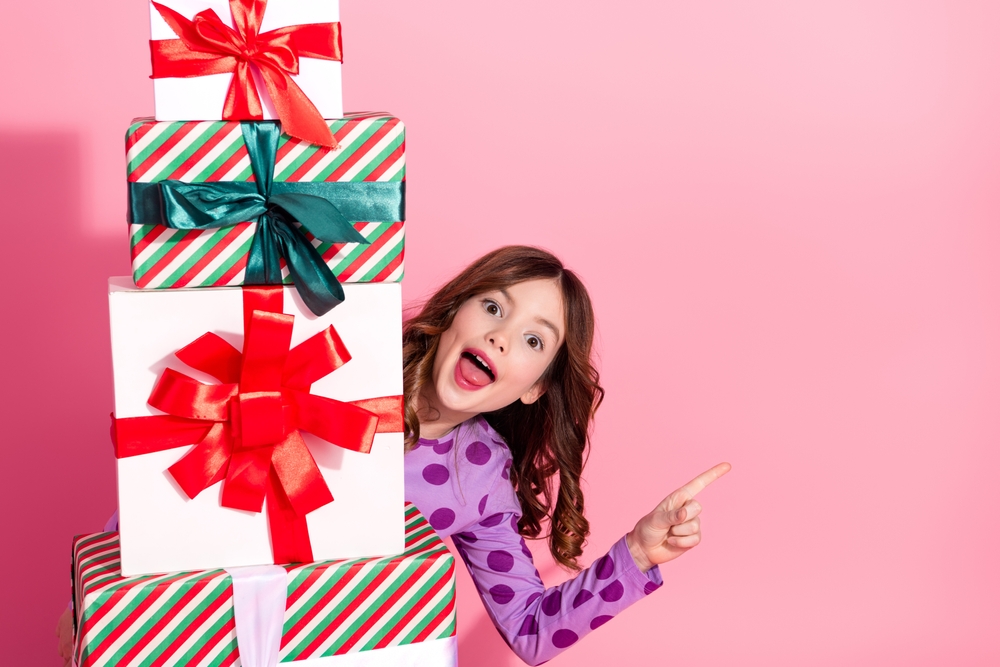 How to Make Gift Giving Season Meaningful for Kids