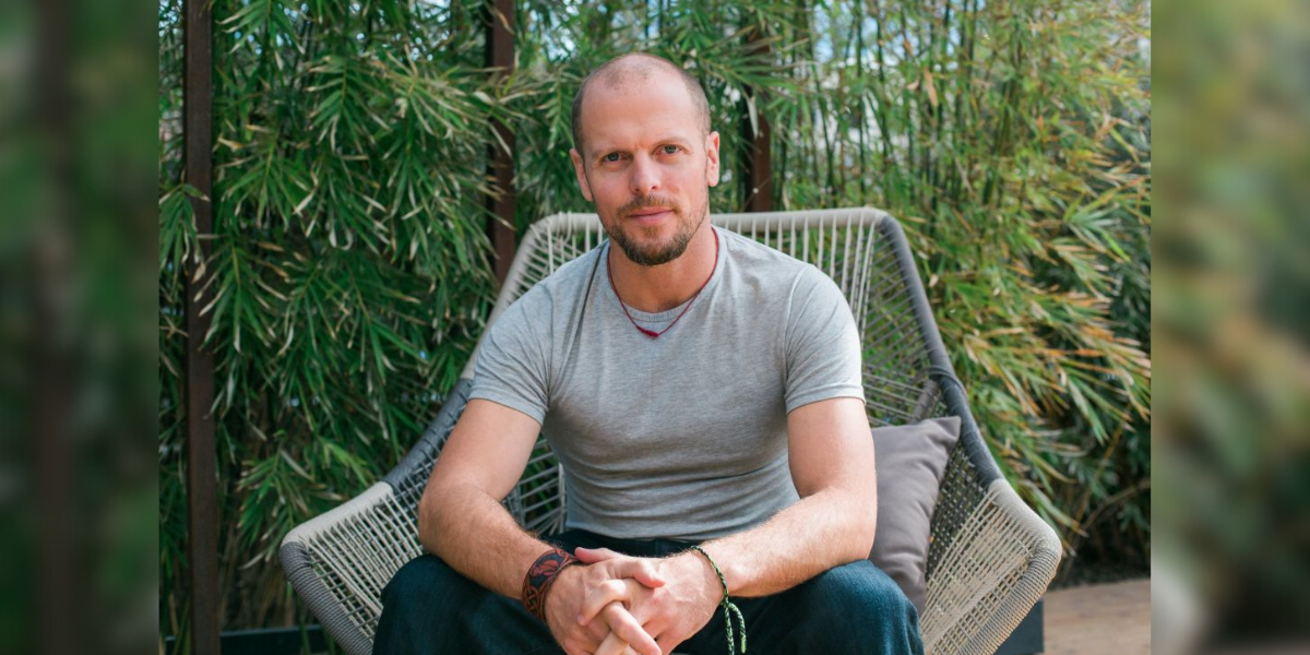 Tim Ferriss on Escaping the Self-Help Trap: Why You Need to “Play Soccer,” Not Just Study It Tim Ferriss on Escaping the Self-Help Trap: Why You Need to “Play Soccer,” Not Just Study It