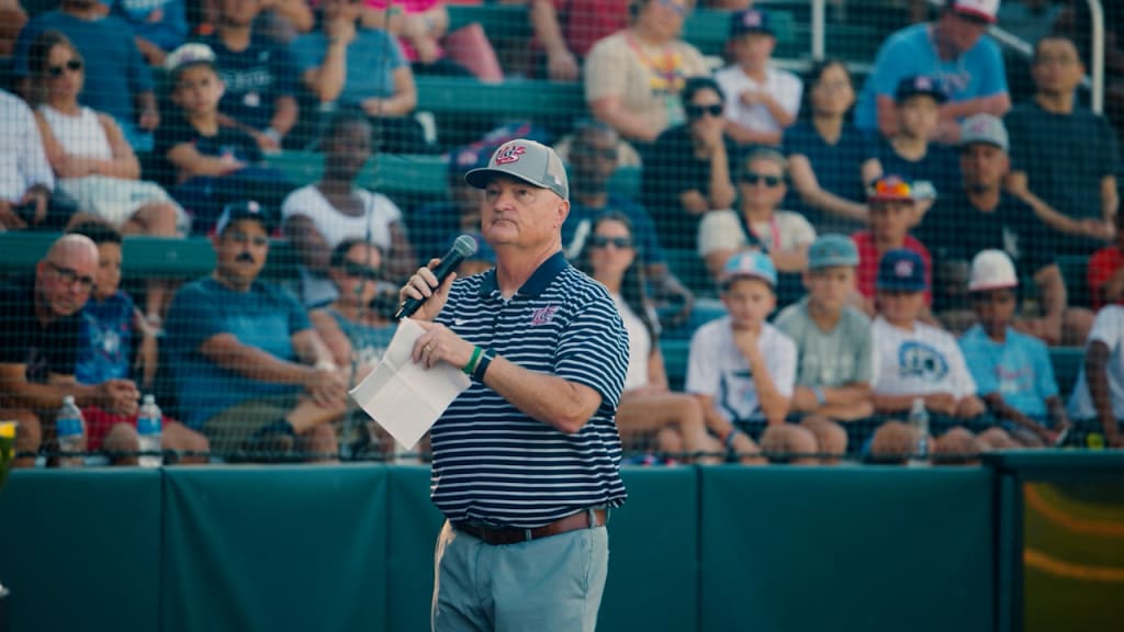Celebrating Legends: Butch’s Hall of Fame Honor on Clearing The Bases Reflecting on Achievement and Humility in Baseball Coaching Celebrating Legends: Butch’s Hall of Fame Honor on Clearing The Bases Reflecting on Achievement and Humility in Baseball Coaching
