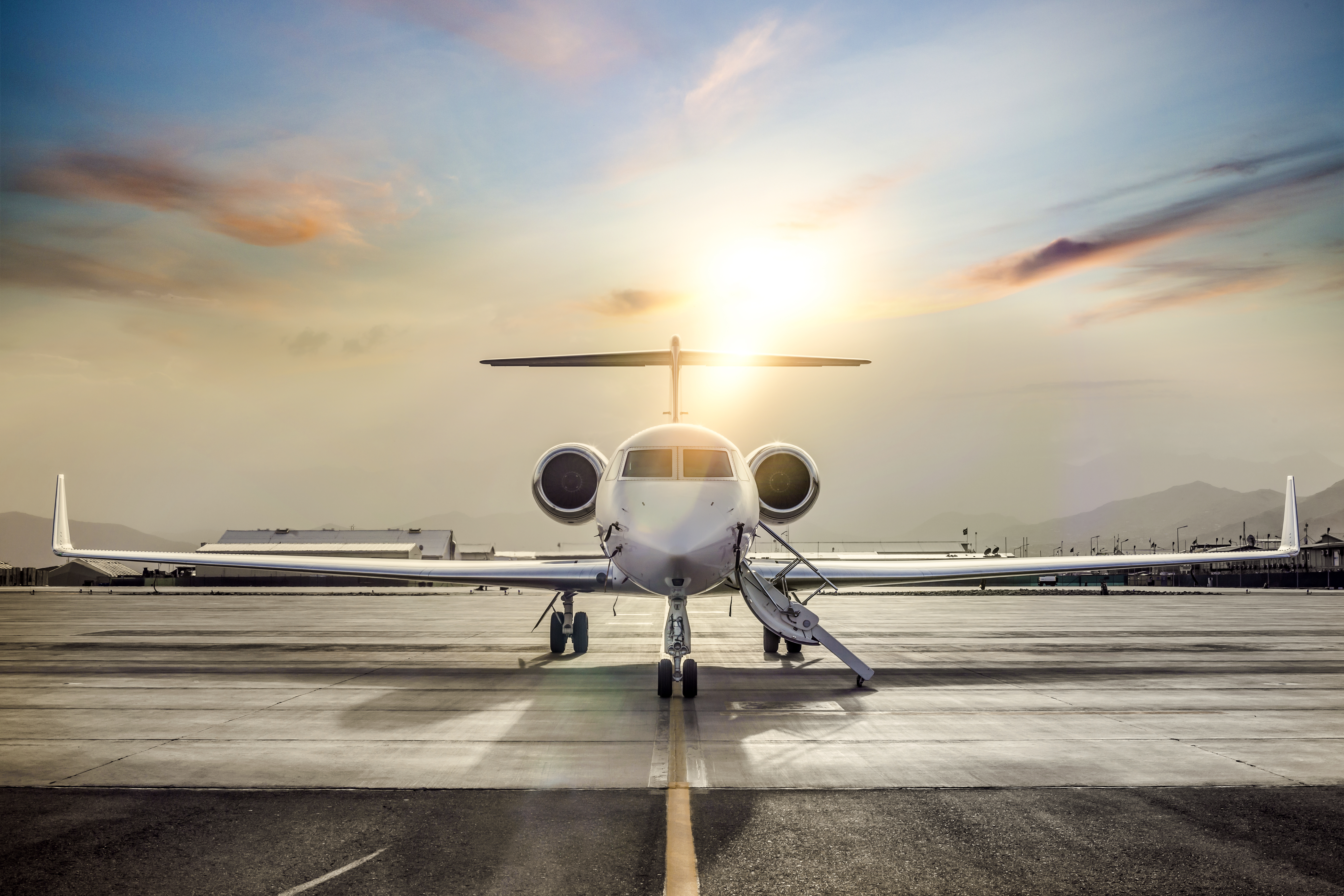 Should you start or continue your pilot training during the pandemic?