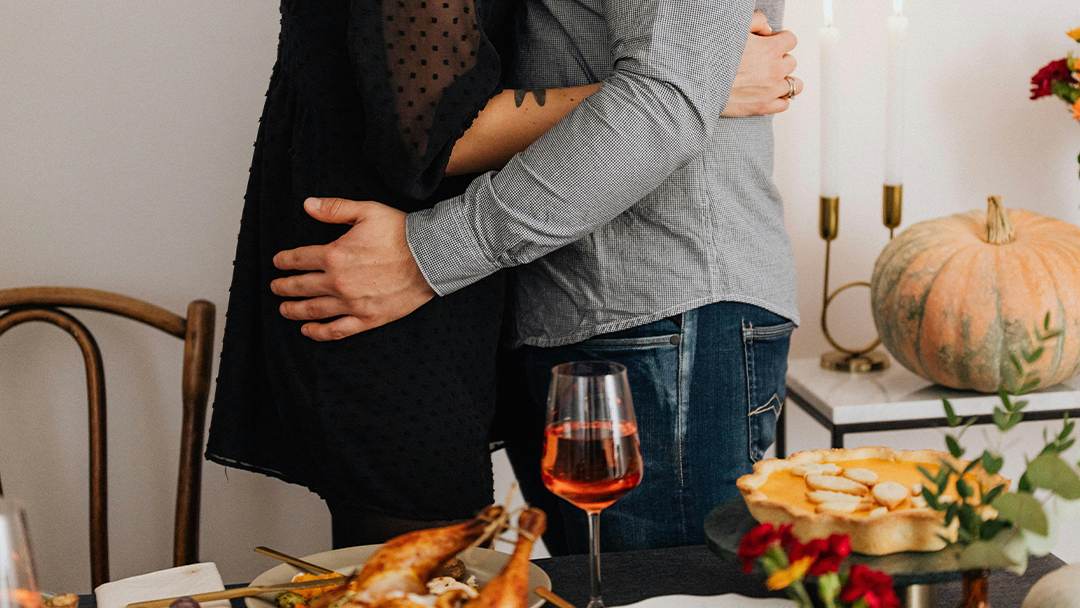 🎄 Three Steps to Stop the Holidays From Derailing Your Relationship