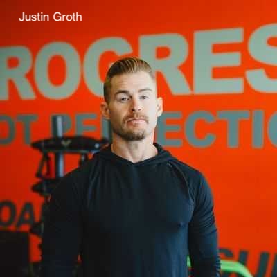 135. Mindset Variance: Training vs. Working Out Justin Groth and Favazza